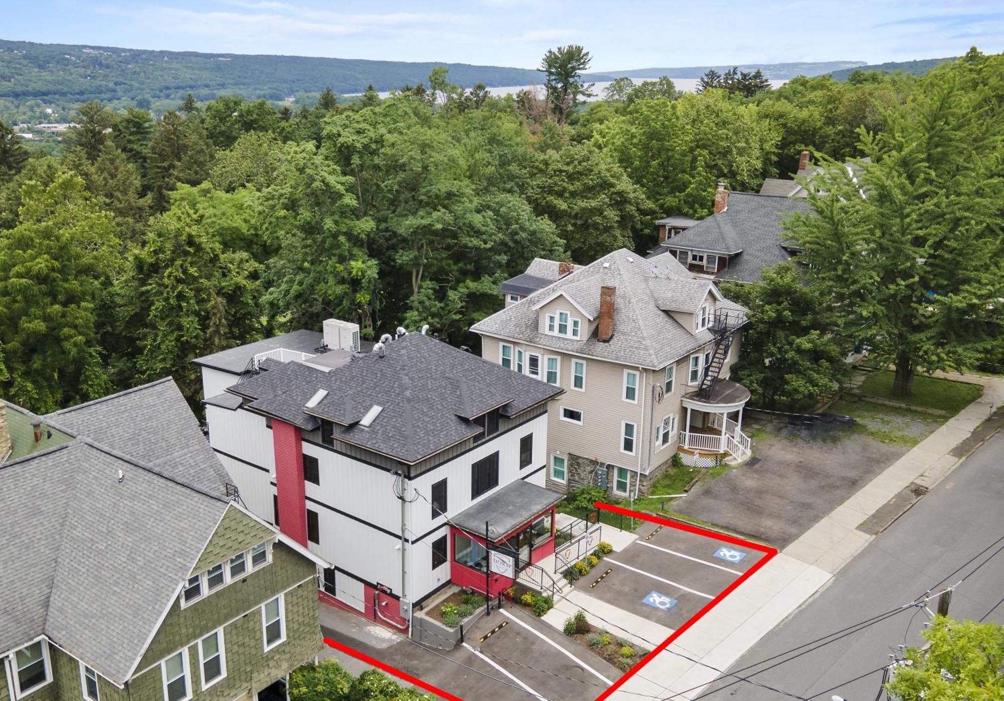 The Dorm Hotel Ithaca Exterior photo